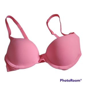 VICTORIA'S SECRET Light Pink Push Up Bra - Size 30A